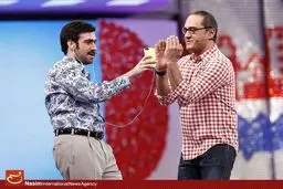 برنامه خندوانه با حضور استاد کهنمویی و مدیرعامل کفش ملی