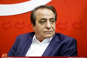 در دو سال اخیر ۷۰۰ طلا فروشی در تهران تعطیل شدند/ بین ۱۵ تا ۲۲ درصد قاچاق طلا در کشور وجود دارد