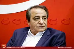 در دو سال اخیر ۷۰۰ طلا فروشی در تهران تعطیل شدند/ بین ۱۵ تا ۲۲ درصد قاچاق طلا در کشور وجود دارد