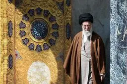 مراسم دانش‌آموختگی دانشجویان دانشگاه امام حسین(ع) با حضور فرمانده کل قوا برگزار شد