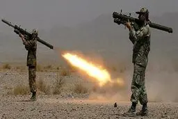 صنایع جدید تولید سلاح‌های پیشرفته انفرادی و موشک‌های دوش پرتاب افتتاح شد