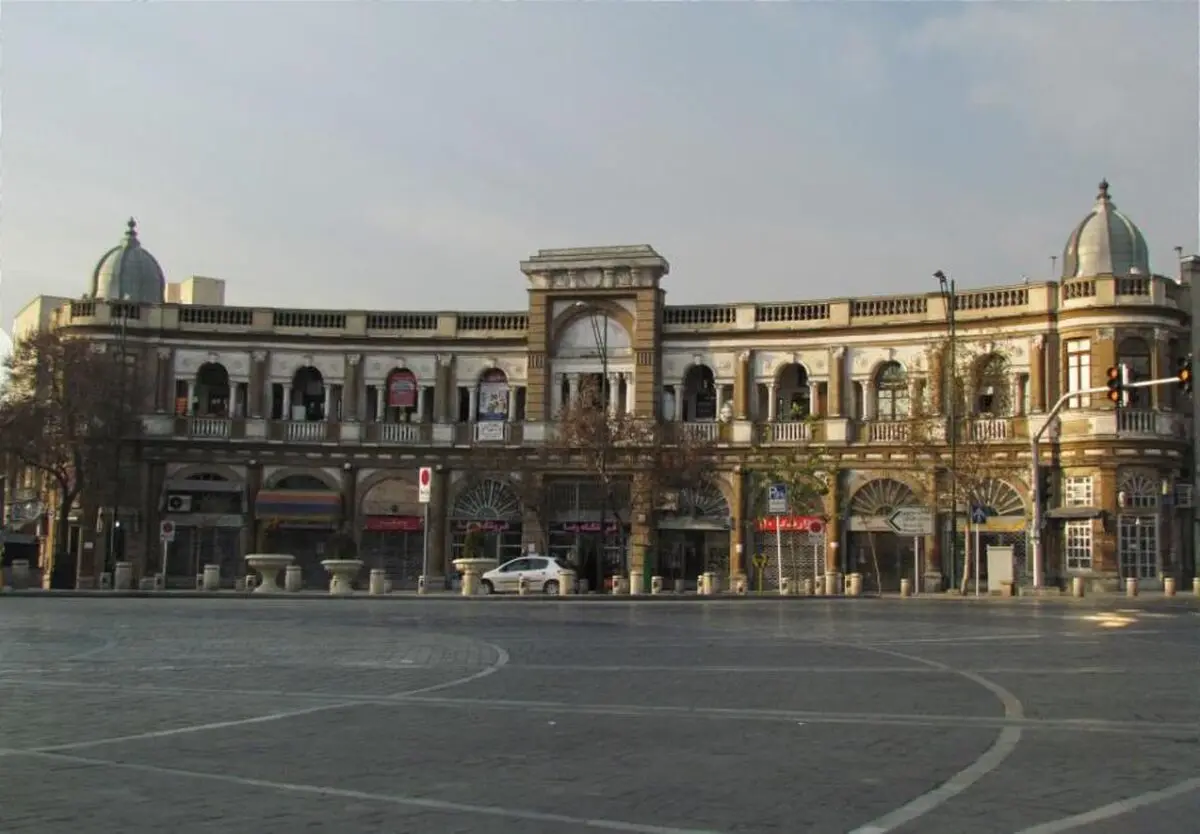 بازسازی میدان حسن‌آباد آغاز شد