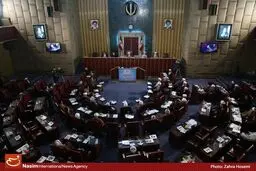 افتتاحیه دوره پنجم مجلس خبرگان رهبری آغاز شد