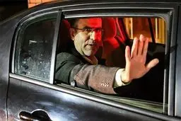 بیایید دست کم این بار آب را گِل نکنیم/ ایران، امروز 