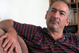 نمایندگان خبرگان مطالبات مردم را در نظر نگرفته و خطی و جناحی رای دادند