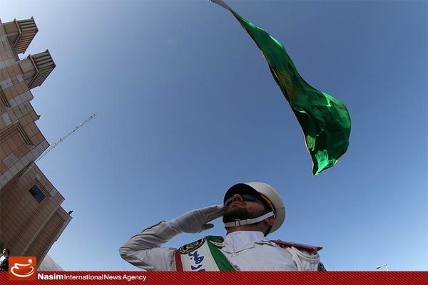 اهتزاز پرچم امام رضا(ع) در کمیته ملی المپیک