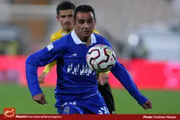 قرارداد عجیب آرش برهانی با استقلال در فصلی که گذشت