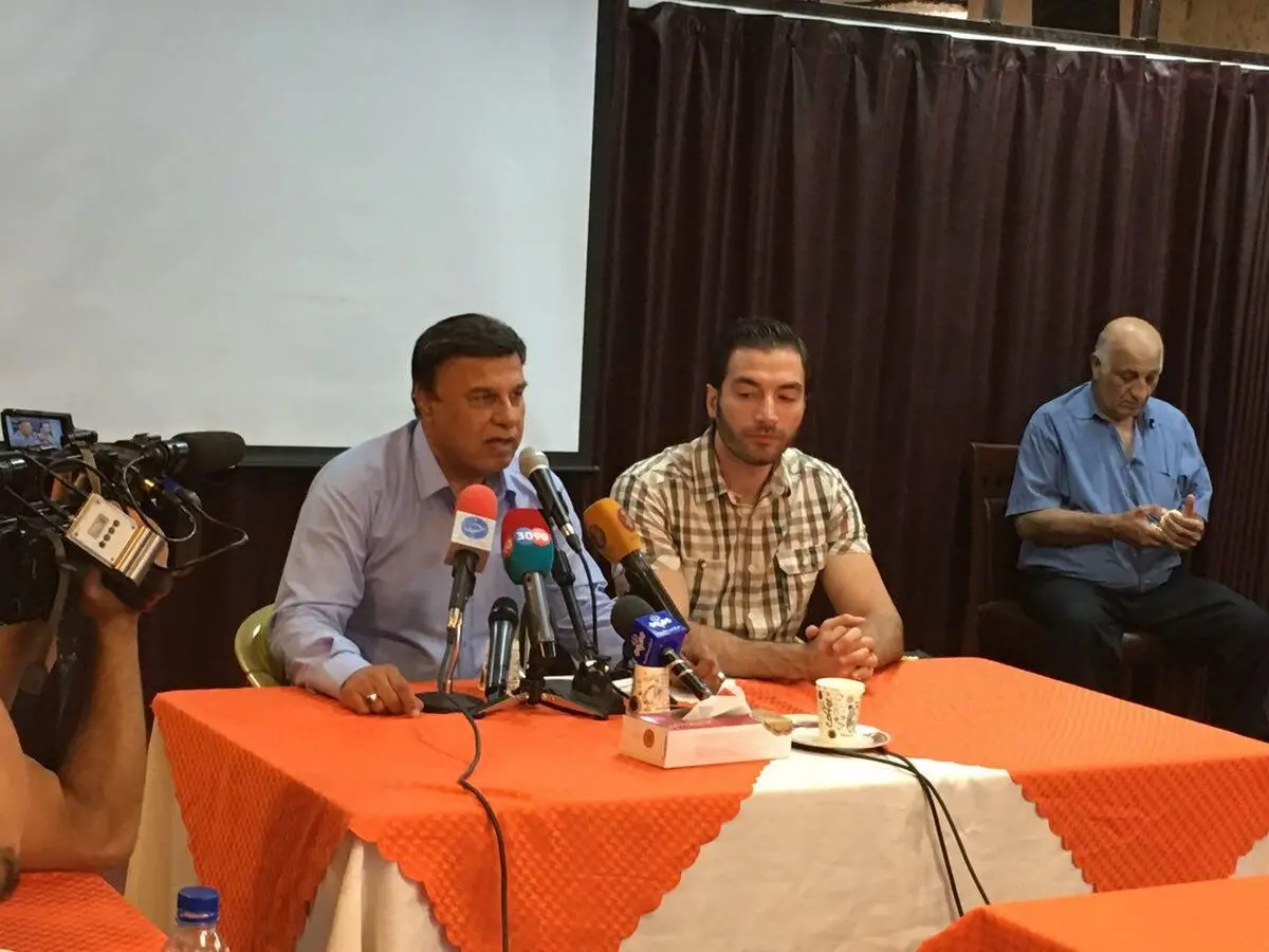 مظلومی: تیم ذوب‌آهن به دنبال بهانه‌جویی است/ اگر تیمی طلبکار باشد، آن تیم ما هستیم