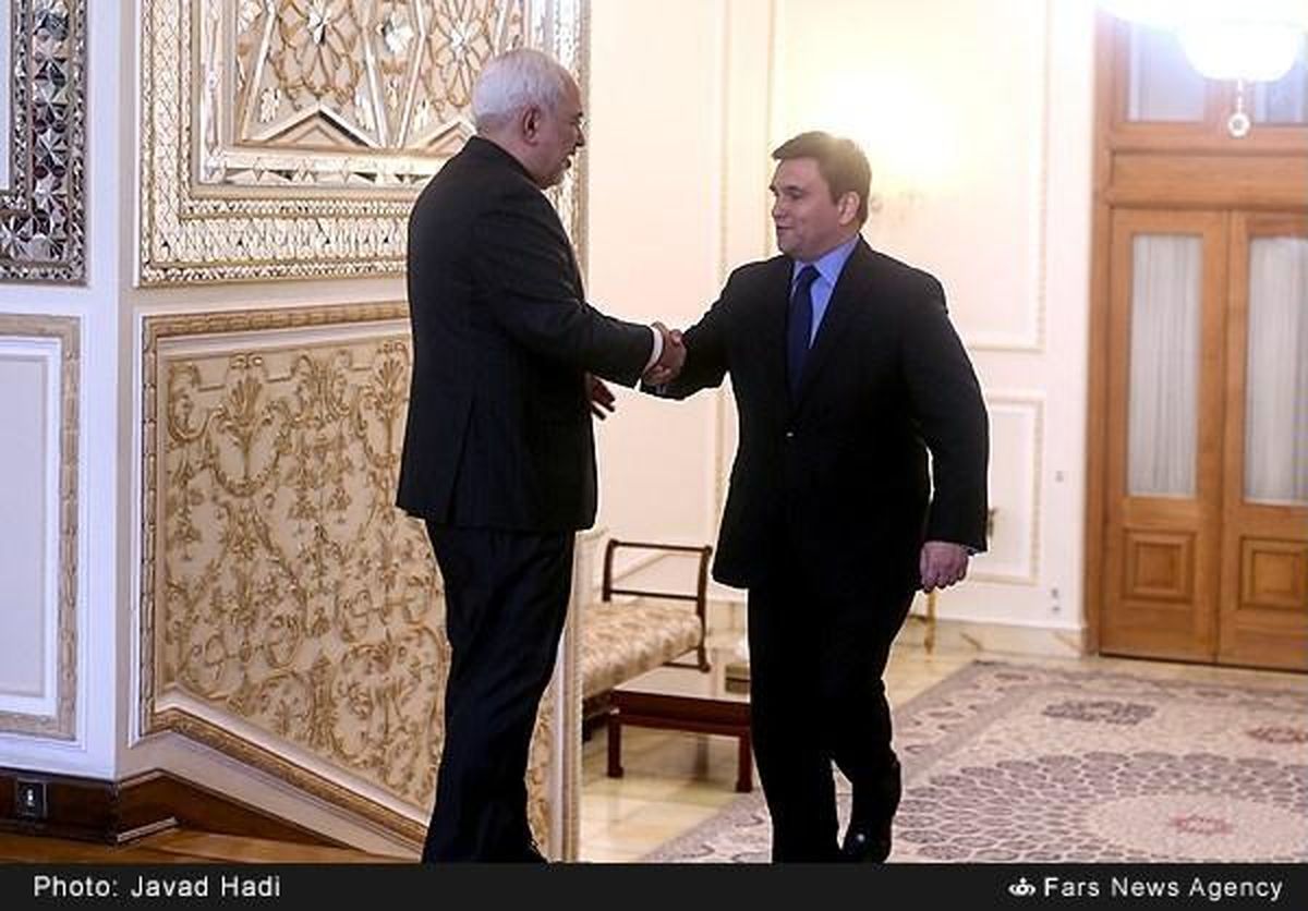وزرای خارجه ایران و اوکراین با هم دیدار و گفتگو کردند