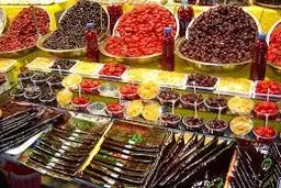 کشف ۲ تن لواشک آلوده به مواد سرطان‌زا در دربند