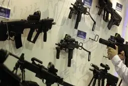 درآمد میلیاردی انگلیس از فروش سلاح به رژیم‌های سرکوبگر