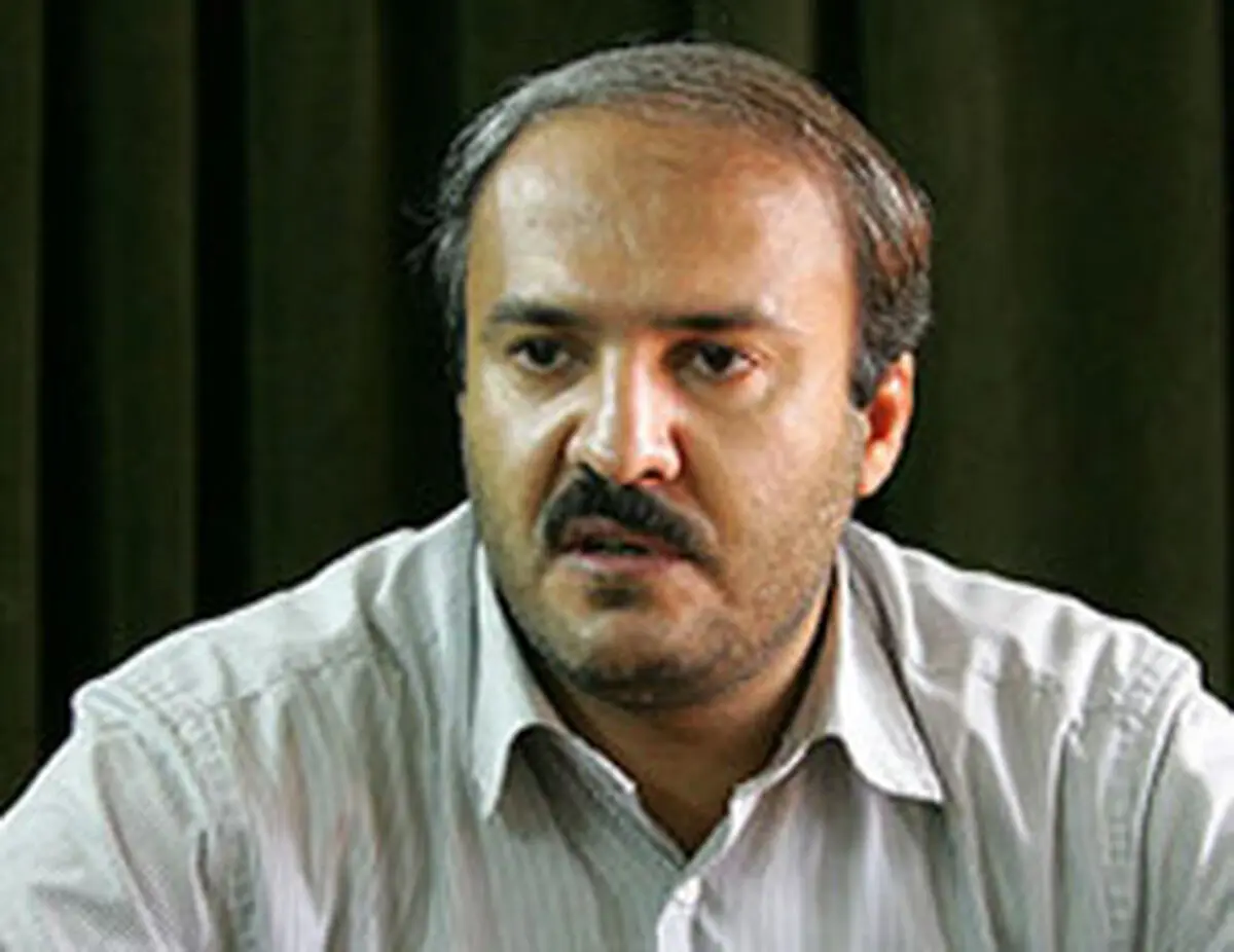 رقابت عارف و لاریجانی، درون گروهی بوده!/ هر دو از لیست امید بودند