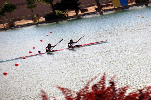 دومی ایران در مسابقات قایق ۱۰۰۰ متر سنگین وزن