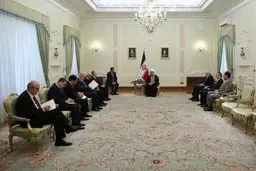 آماده ارائه خدمات فنی و مهندسی به ارمنستان هستیم/ امضای سند همکاری لغو روادید میان ایران و ارمنستان