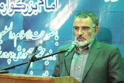 صداقت برجسته‌ترین ویژگی حضرت امام«ره» بود/ آموزش وپرورش باید مروج اندیشه‌ها وآرای حضرت امام خمینی «ره» باشد