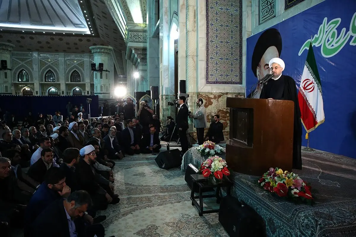 دشمنان باید آرزوی فاصله بین قوای سه‌گانه با رهبری را با خود به گور ببرند