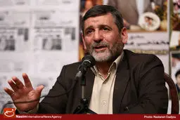 امام خمینی (ره) از اسلام واقعی پرده‌برداری کرد