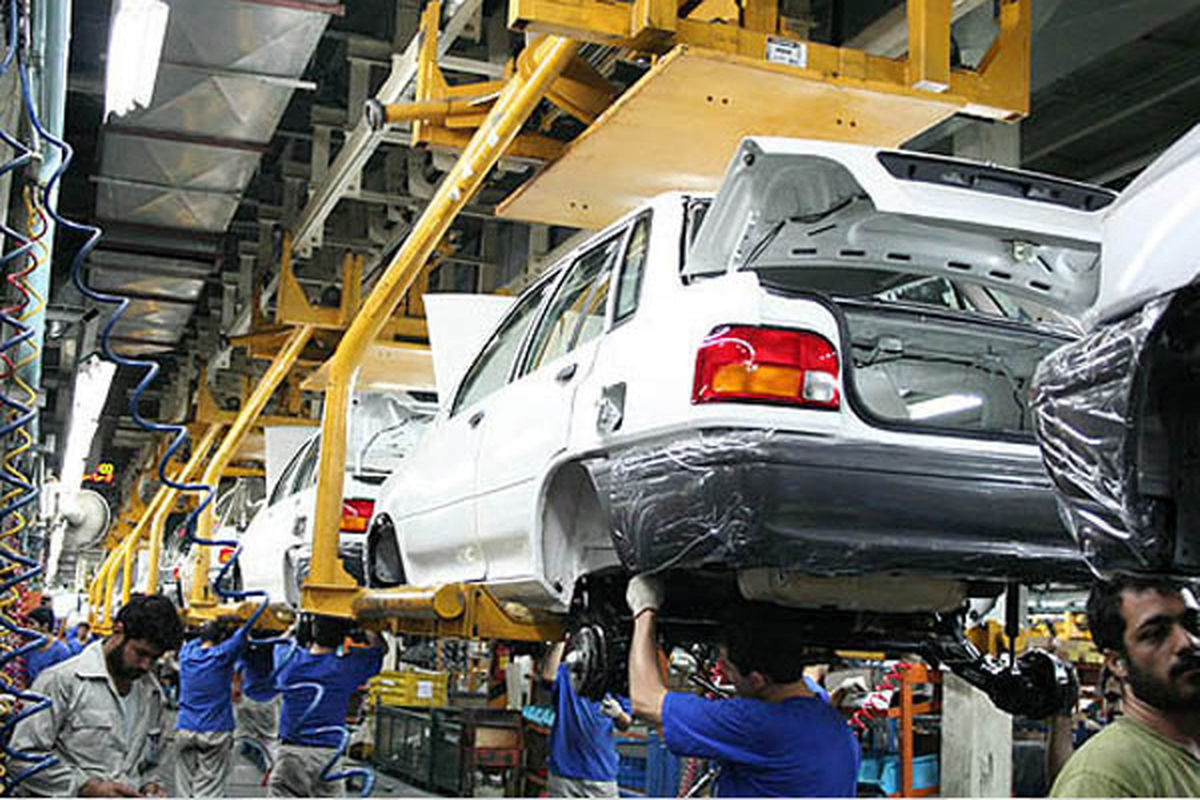 خلخالی: با قیمت فعلی خودروهای داخلی می‌توان تولیدات با کیفیت‌تری عرضه کرد/ خودروهای منسوخ شده تولید می‌کنیم