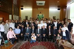 ضیافت مردان والیبال در سفارت ایران در توکیو + عکس