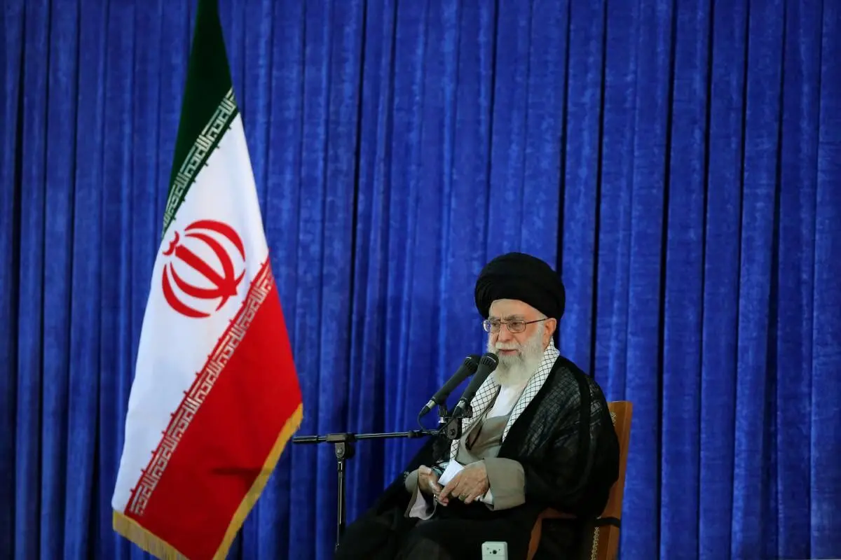 استفتایی از رهبر معظم انقلاب درباره نحوه نیّت برای روزه‌داری