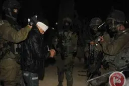 ۱۲ فلسطینی در 