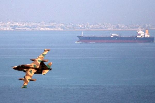 نفت‌کش‌های خارجی نفت ایران را به اروپا می‌رسانند