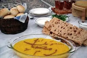 هر خانواده ایرانی برای افطار ۵۴۰ هزار تومان هزینه می‌کند/ میوه، سبزی و مرغ در آستانه ماه رمضان گران شد