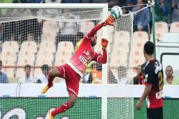 سوشا مکانی در باشگاه پرسپولیس حاضر شد