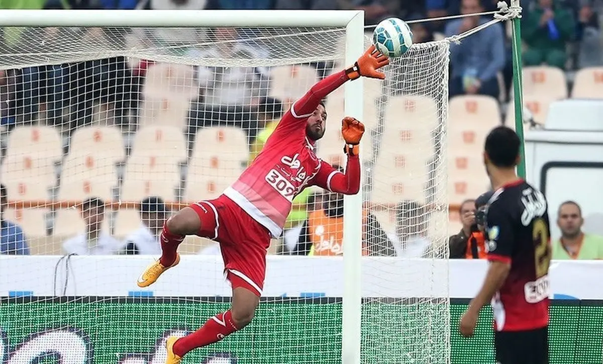 سوشا مکانی در باشگاه پرسپولیس حاضر شد