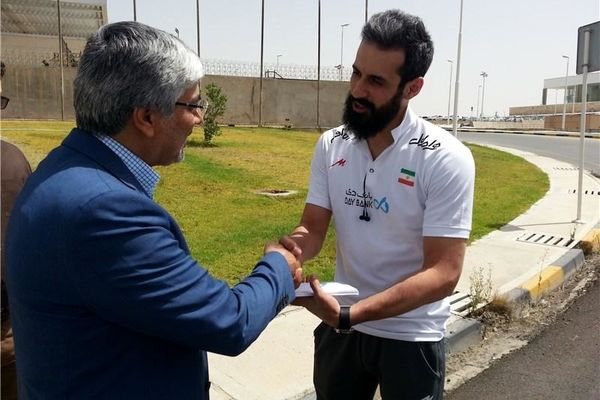 پاداش والیبالیست‌های المپیکی ایران تحویل معروف شد