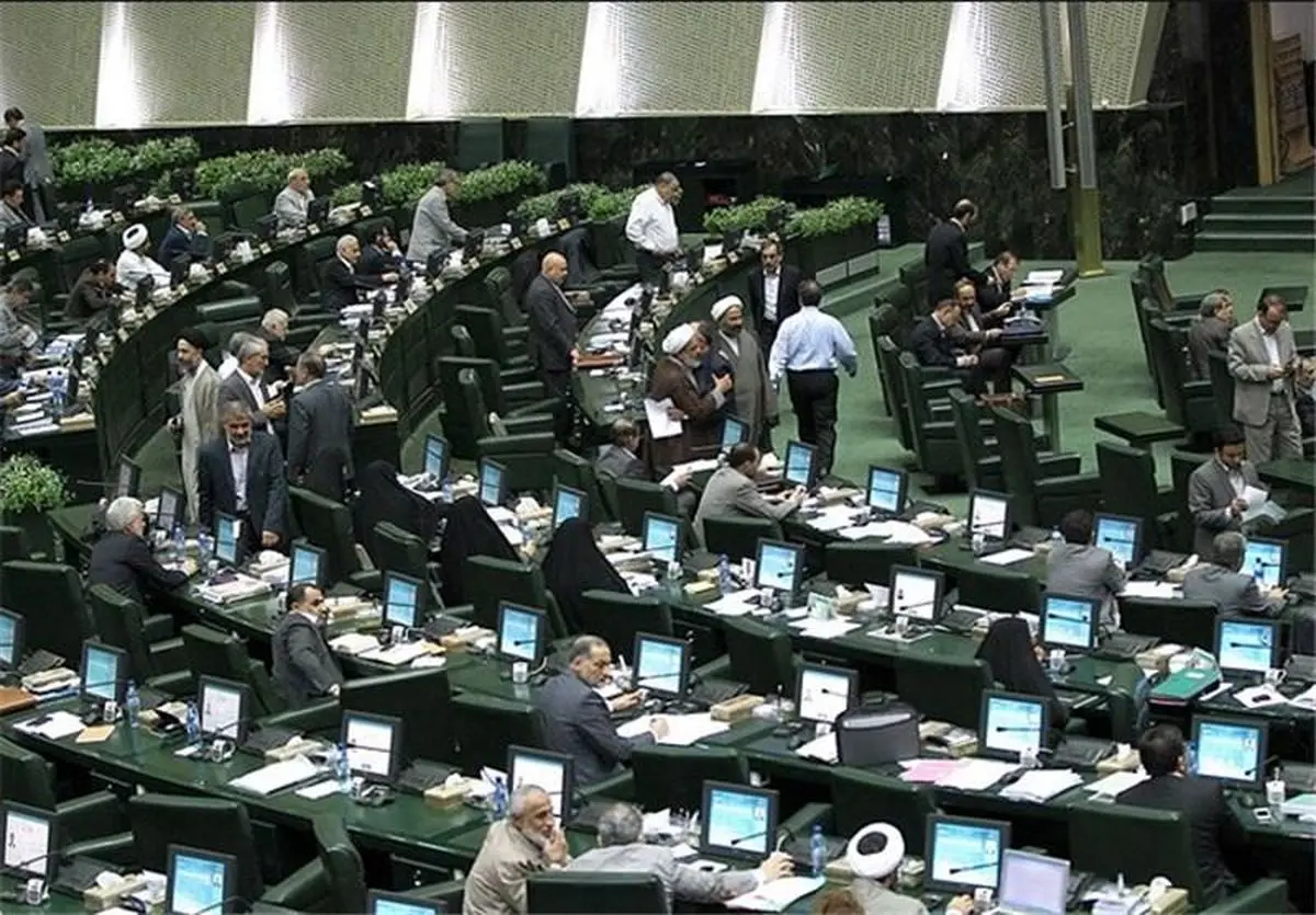 یوسفیان ملا: به آزاد کردن واردات برنج اعتراض کردم، معاون وزیر در صحن فحاشی کرد