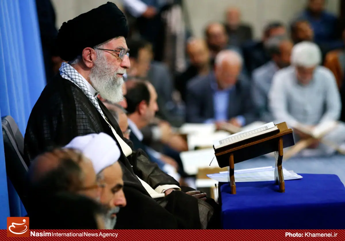 پخش زنده محفل انس با قرآن با حضور رهبر معظم انقلاب