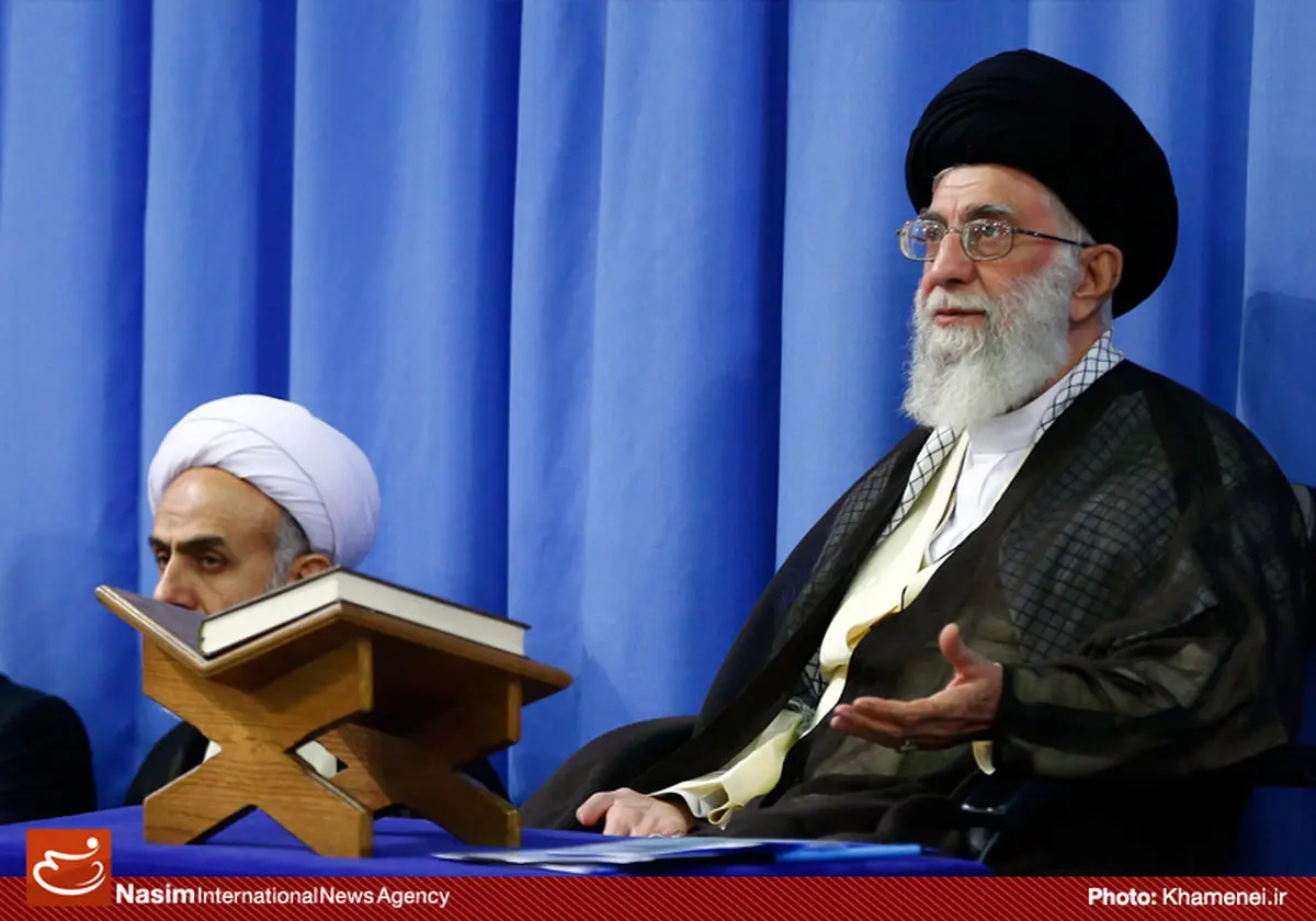 محفل انس با قرآن کریم با حضور رهبر معظم انقلاب آغاز شد/ پخش مستقیم از شبکه قرآن سیما