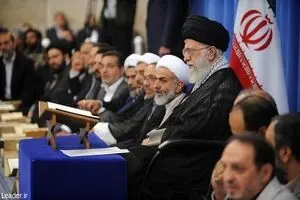 جلسات تلاوت قرآن باید رواج پیدا کند