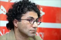 اگر قرار باشد فرهنگی وارد کشور شود، ابتدا باید در راستای بومی سازی آن قدم برداشت