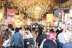 اصناف مزاحم در معابر اصلی منطقه ۷ ساماندهی می‌شوند