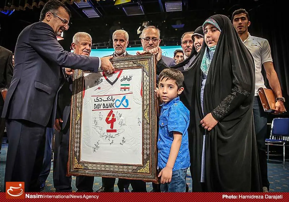 تقدیر از والیبالیست‌های المپیکی