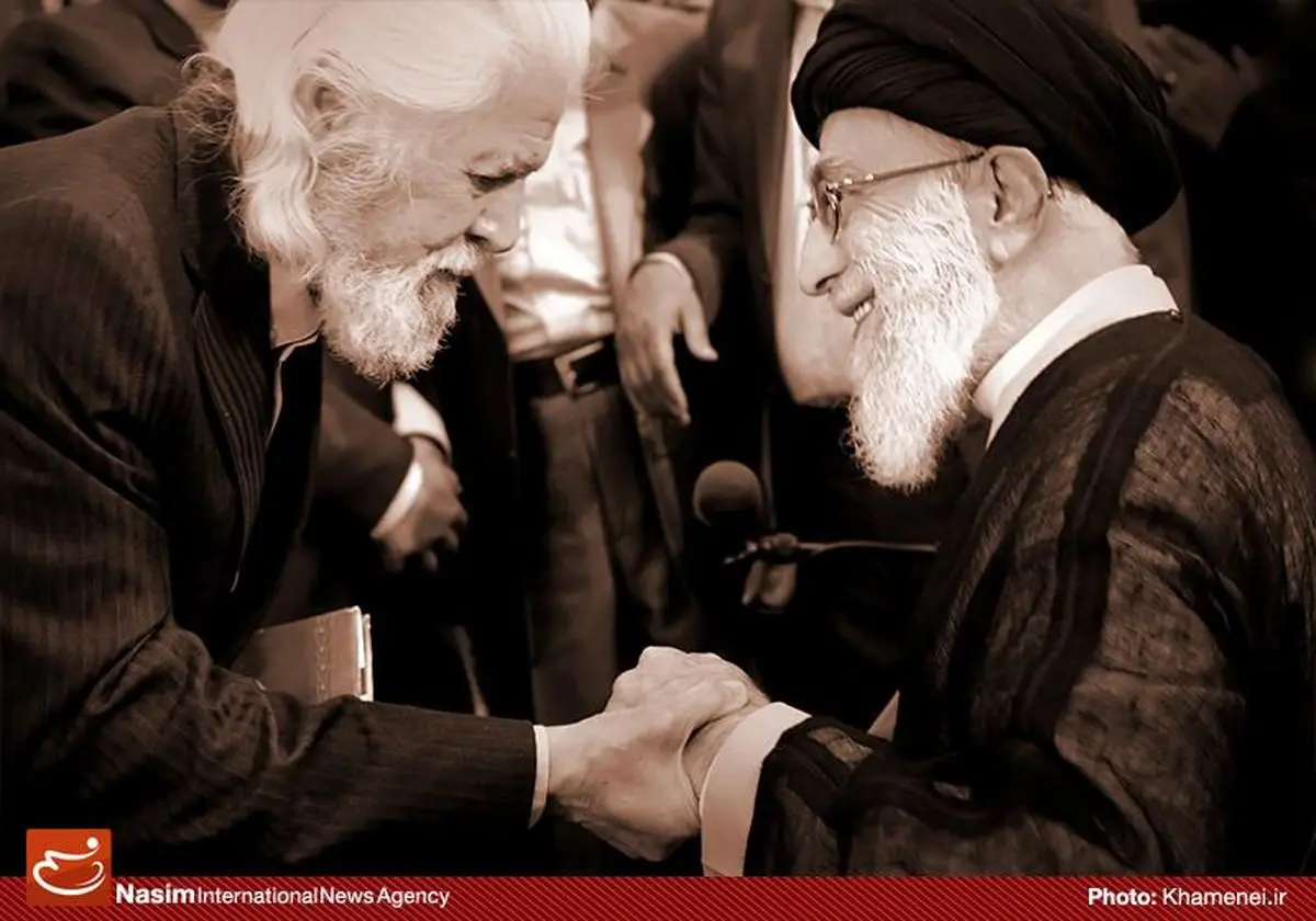 تصاویری از مرحوم سبزواری در کنار رهبر معظم انقلاب