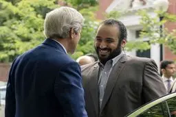 دیدار جانشین ولیعهد عربستان سعودی با 