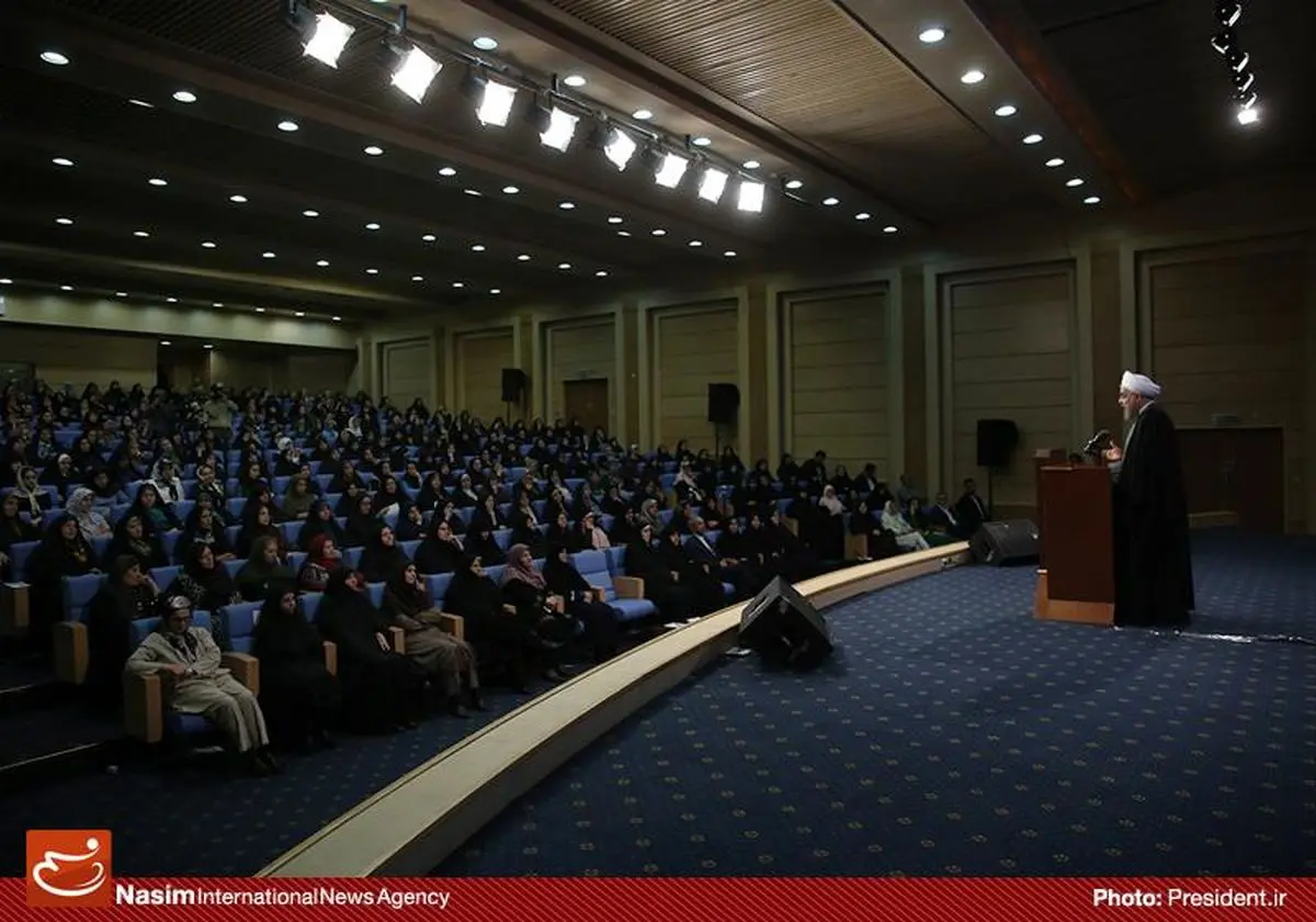 ضیافت افطار رئیس‌جمهور با فعالان حوزه زنان و خانواده