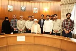 فرهنگ‌سازی از دانشجویان ساخته و از خیلی سیاسیون نه