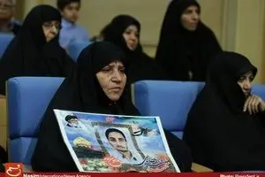 ضیافت افطار رئیس‌جمهور با خانواده معظم شهدا و ایثارگران