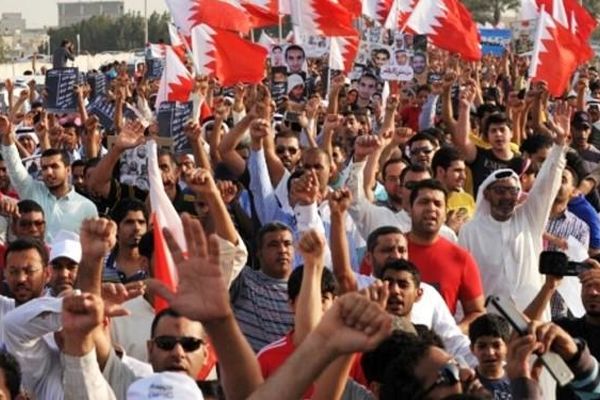 مردم بحرین در اعتراض به سیاست‌های 