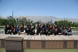 دانشجویان دانشکده‌ی خبر، سفیران خودکشی ممنوع شدند