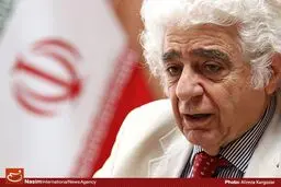 خودمان را گم کرده‌ایم/ زندگی یک تئاتر در تئاتر است و موجودات و انسان بازیگران آن