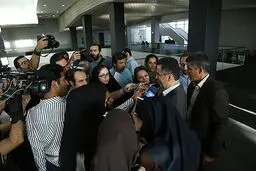قطع تیزر از ماهواره تاثیری بر فروش نداشته است/ آماده انتشار فیش حقوقی خود هستیم