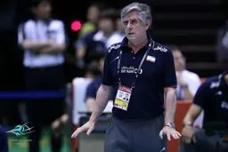 لوزانو: تیمی که به فکر برد هست باید تمامی بهانه‌ها را از خودش دور کند