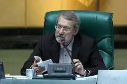 لاریجانی: دولت برای هماهنگ کردن وزارت بهداشت و بیمه‌ها به مجلس لایحه دهد