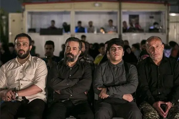 محمود کریمی به تماشای "فصل وصل" نشست