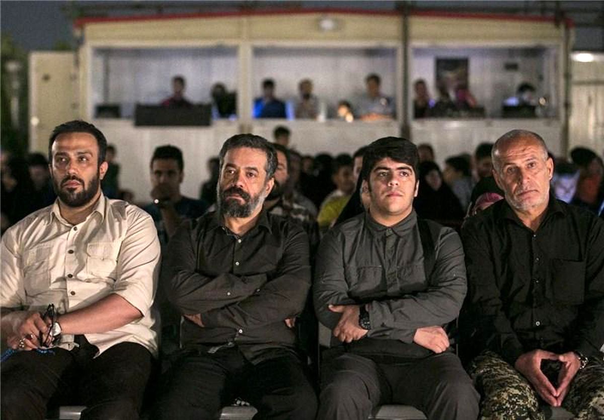 محمود کریمی به تماشای "فصل وصل" نشست